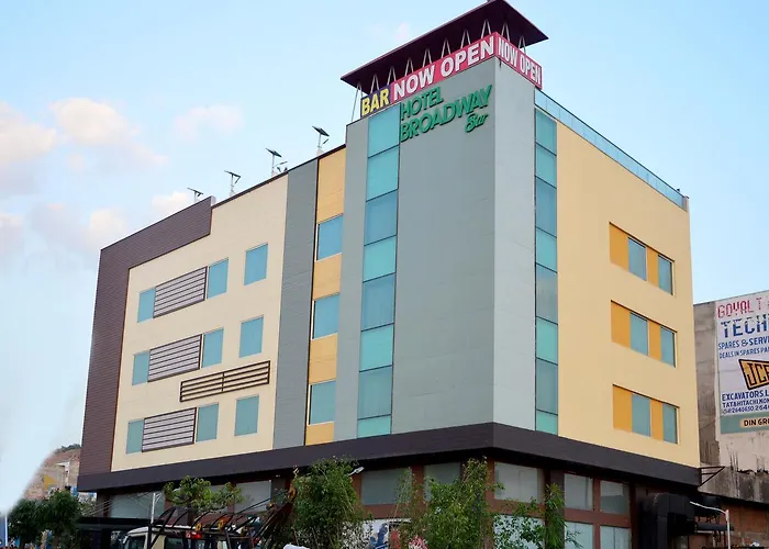 Oyo 7130 Hotel Broadway Jaipur